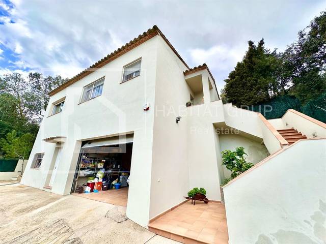 Casa-chalet en Venta en Residencial Begur - Esclanyà
