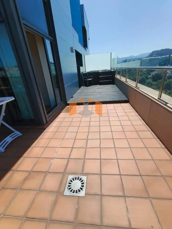 Terraza de Ático en venta en Vigo  con Aire acondicionado, Calefacción y Terraza