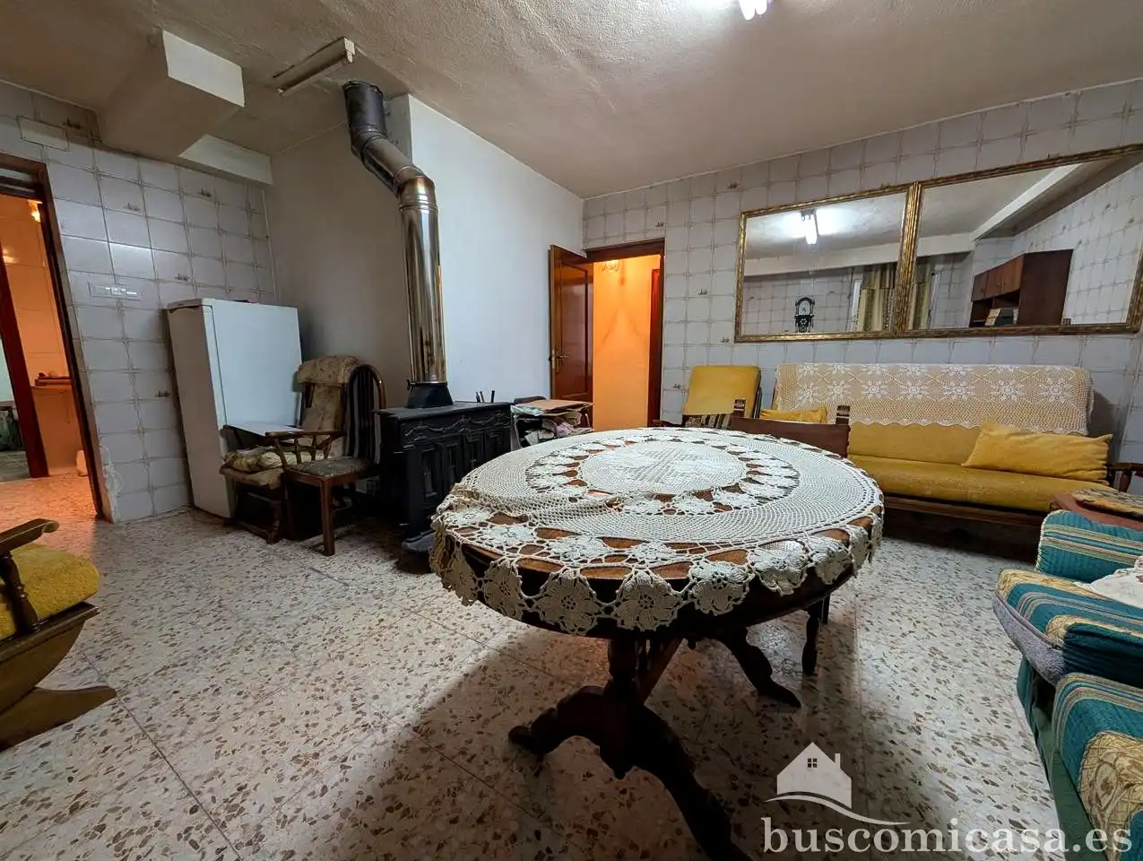 Sala d'estar de Casa o xalet en venda en Linares amb Aire condicionat, Calefacció i Jardí privat