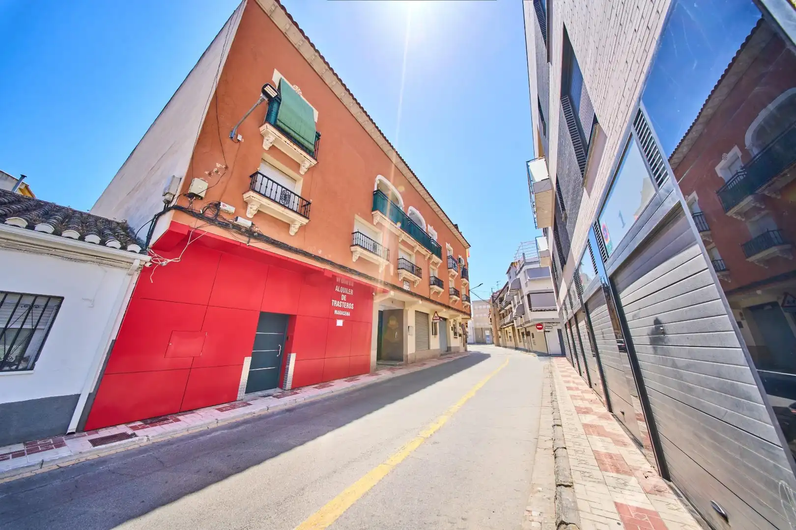 Vista exterior de Pis en venda en Maracena amb Terrassa i Alarma