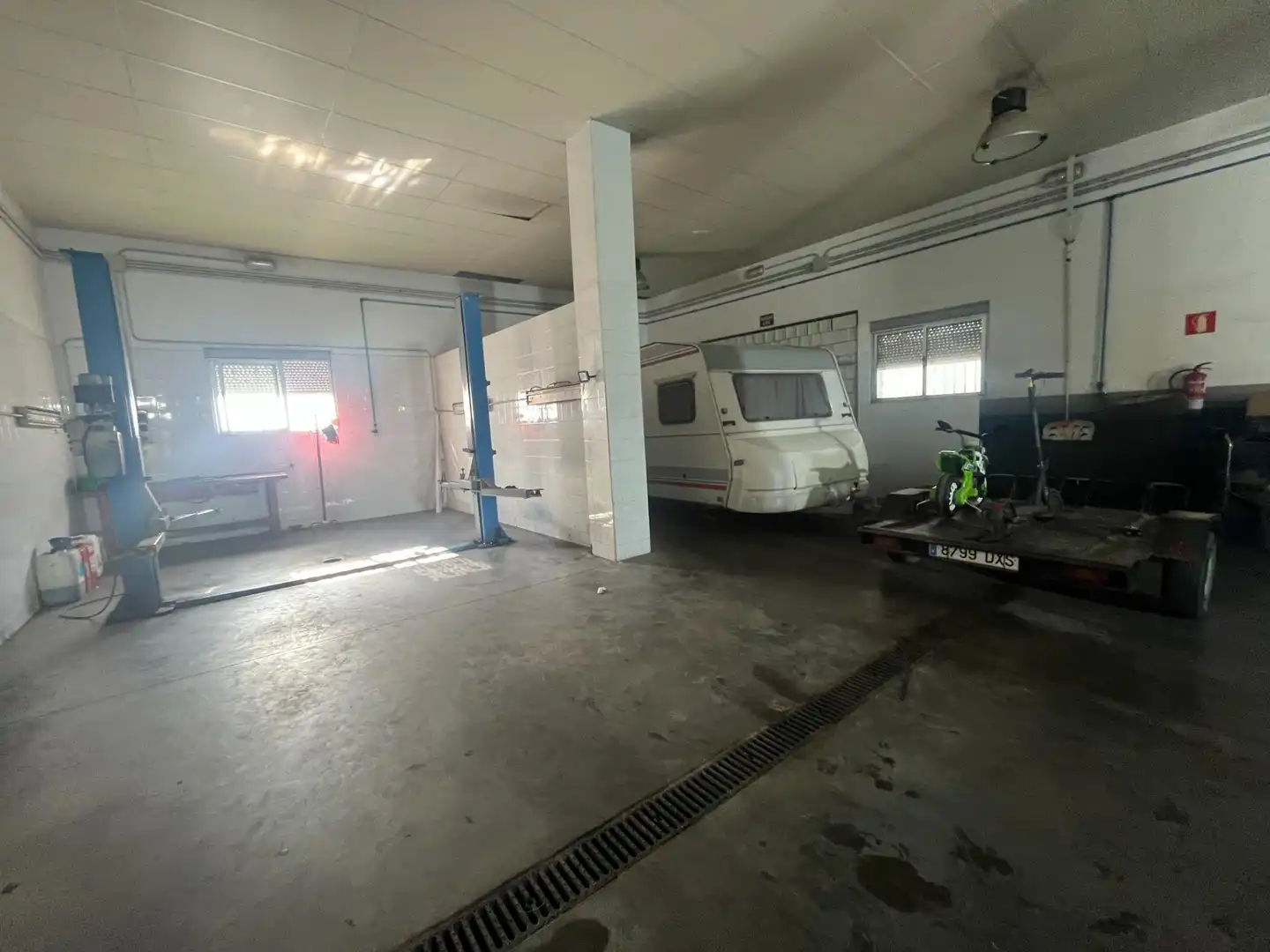 Aparcament de Nau industrial en venda en Jerez de la Frontera