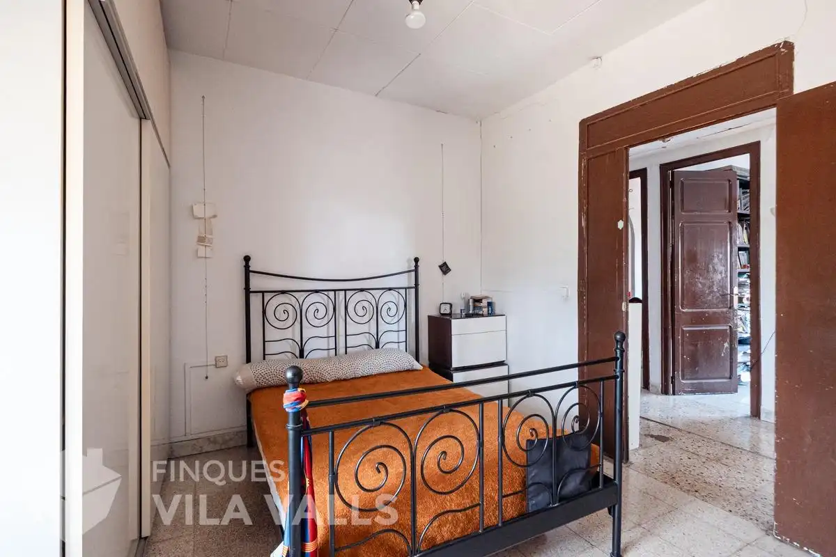 Dormitori de Casa o xalet en venda en Palau-solità i Plegamans amb Jardí privat