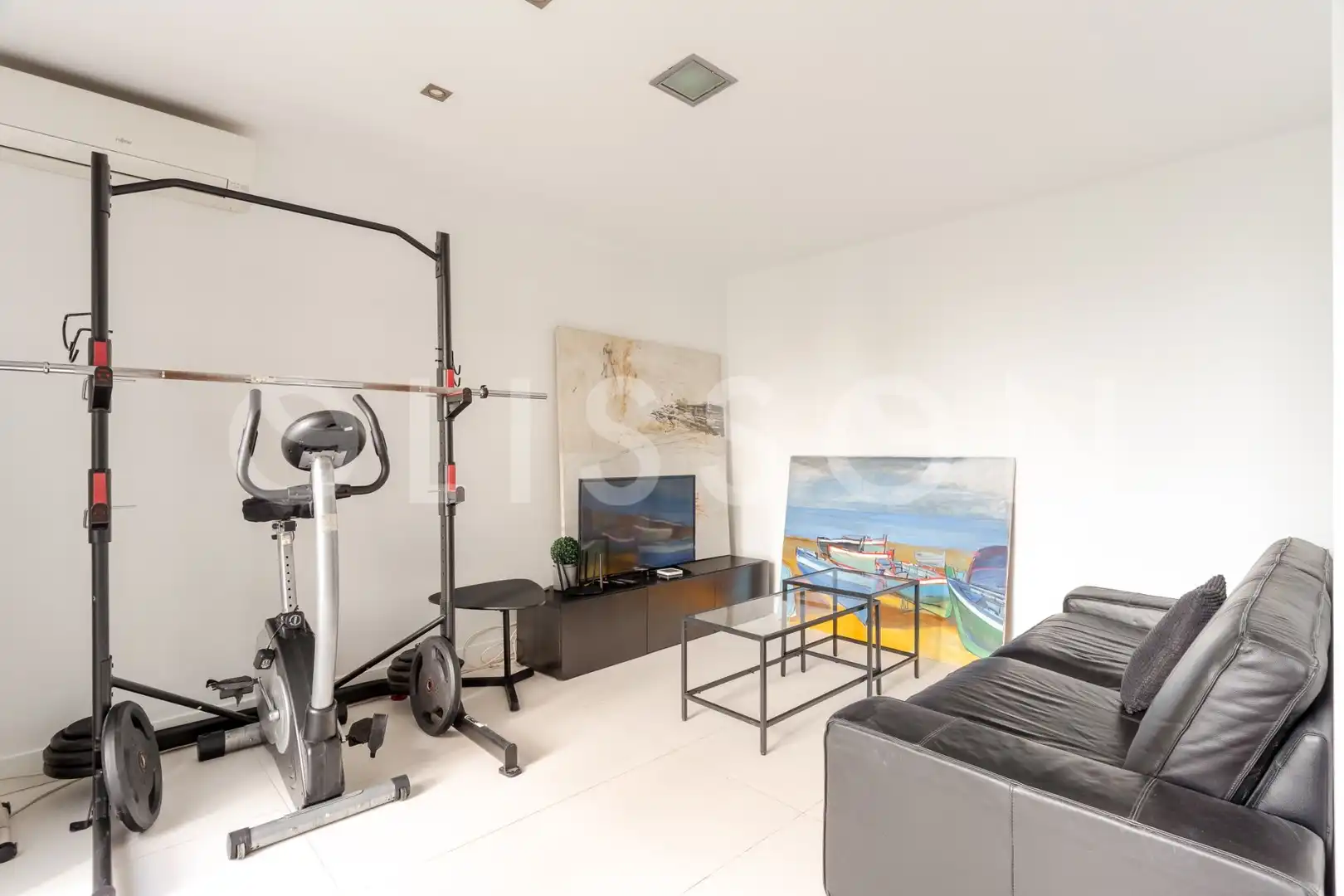 Sala de estar de Casa o chalet en venta en Madrid con Aire acondicionado, Calefacción y Jardín privado
