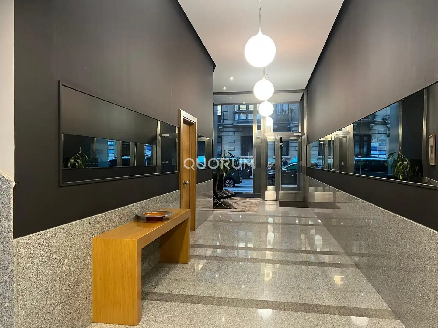 Flat for rent in Alameda Cardenal Gardoqui, Ensanche - Moyua - Diputación