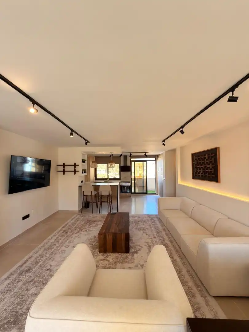 Sala de estar de Ático de alquiler en Alicante / Alacant con Aire acondicionado, Terraza y Balcón