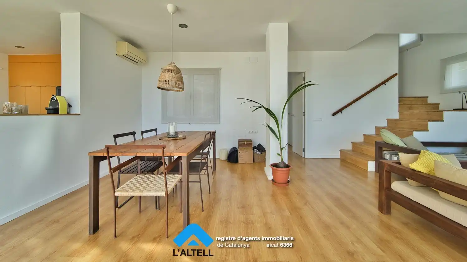 Comedor de Casa o chalet en venta en L'Ametlla del Vallès con Aire acondicionado, Calefacción y Jardín privado