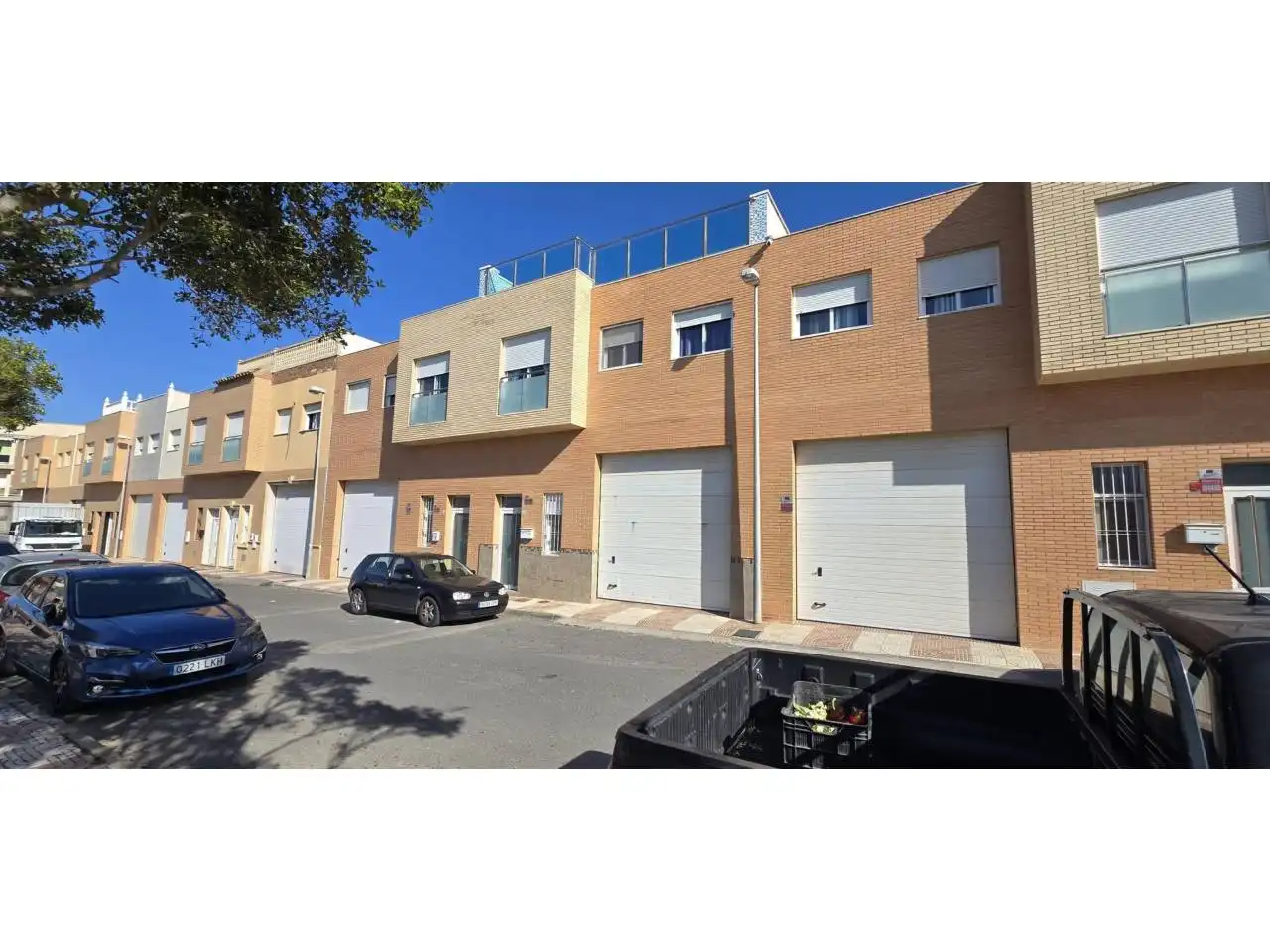 Exterior view of Detached homes for sale in Roquetas de Mar  with Terrace and Furnished