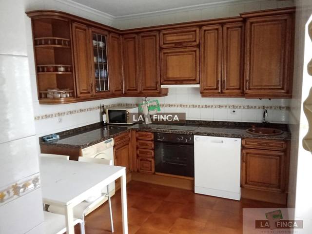 Piso en Venta en Salesas - Foncalada - Campoamor
