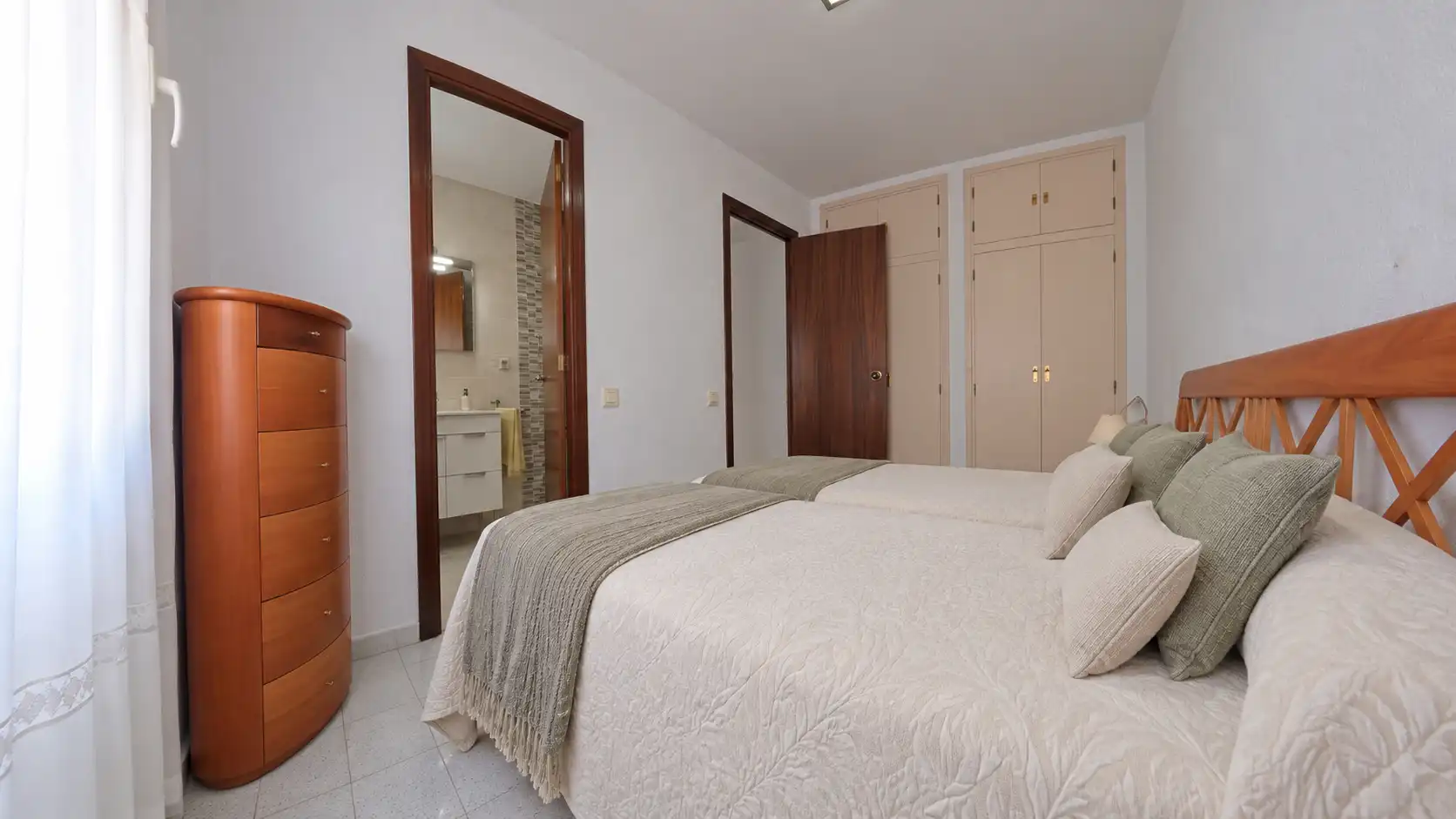 Dúplex con terraza en venta en Carrer de Cubelles, imagen 16