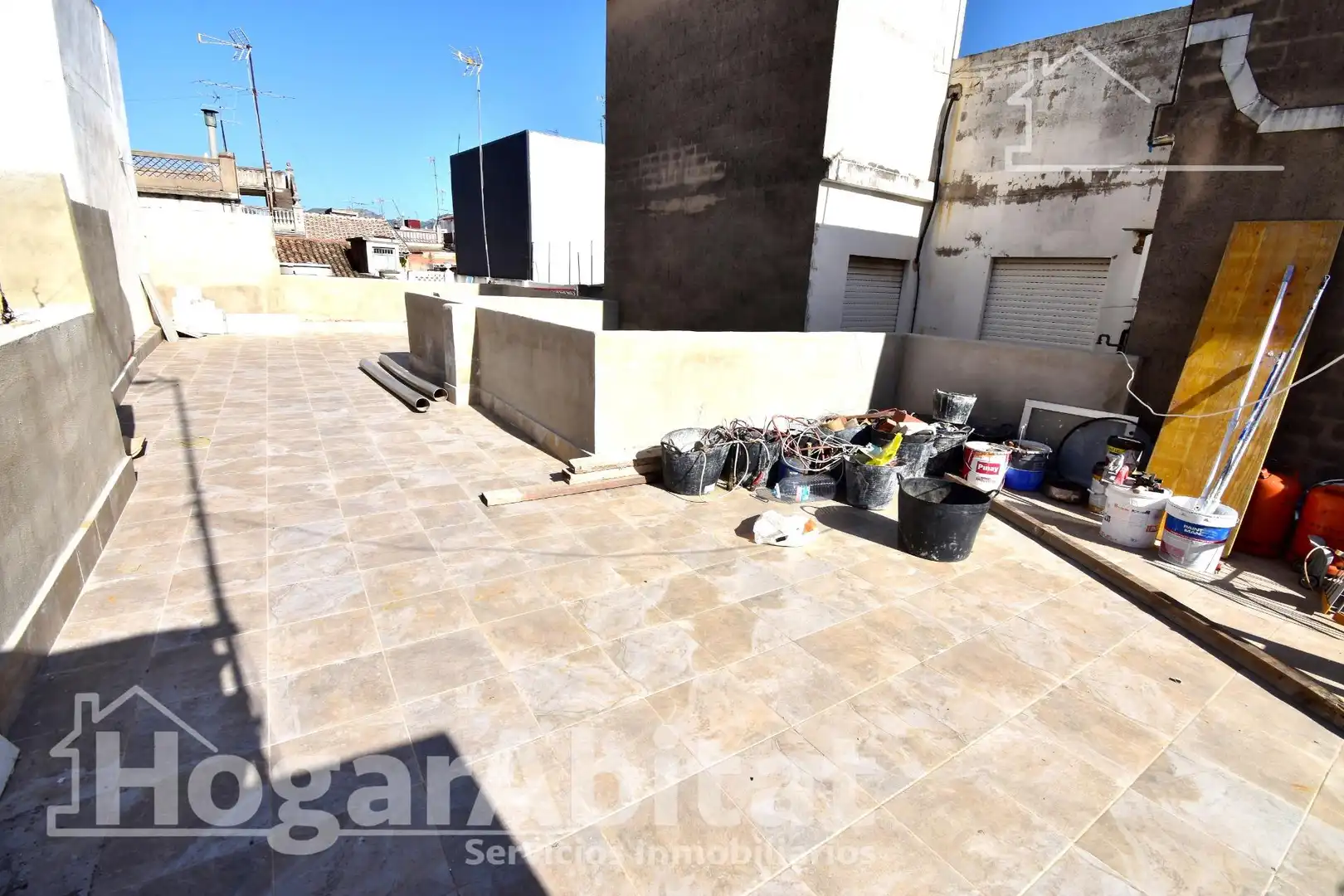 Exterior view of Houses for sale in Alzira  with Terrace and Balcony