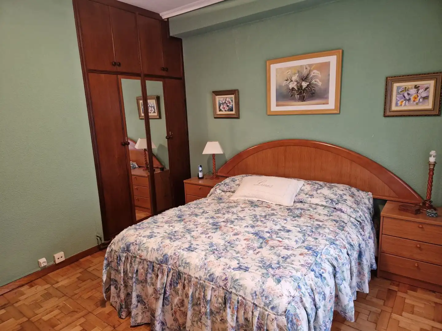 Dormitori de Pis en venda en Torrelavega  amb Calefacció i Terrassa