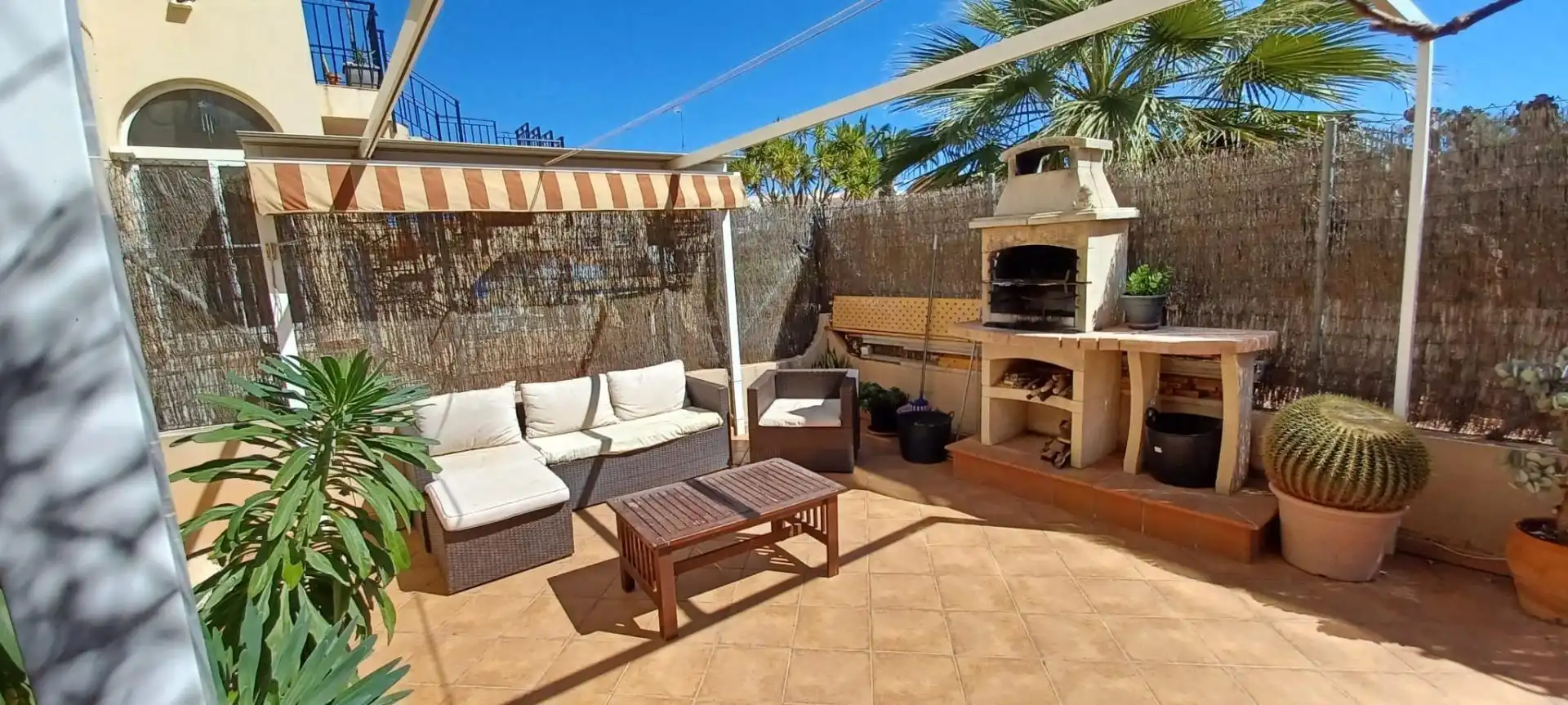 Apartament amb piscina en venda a Calle Calle Lobo-la Chismosa