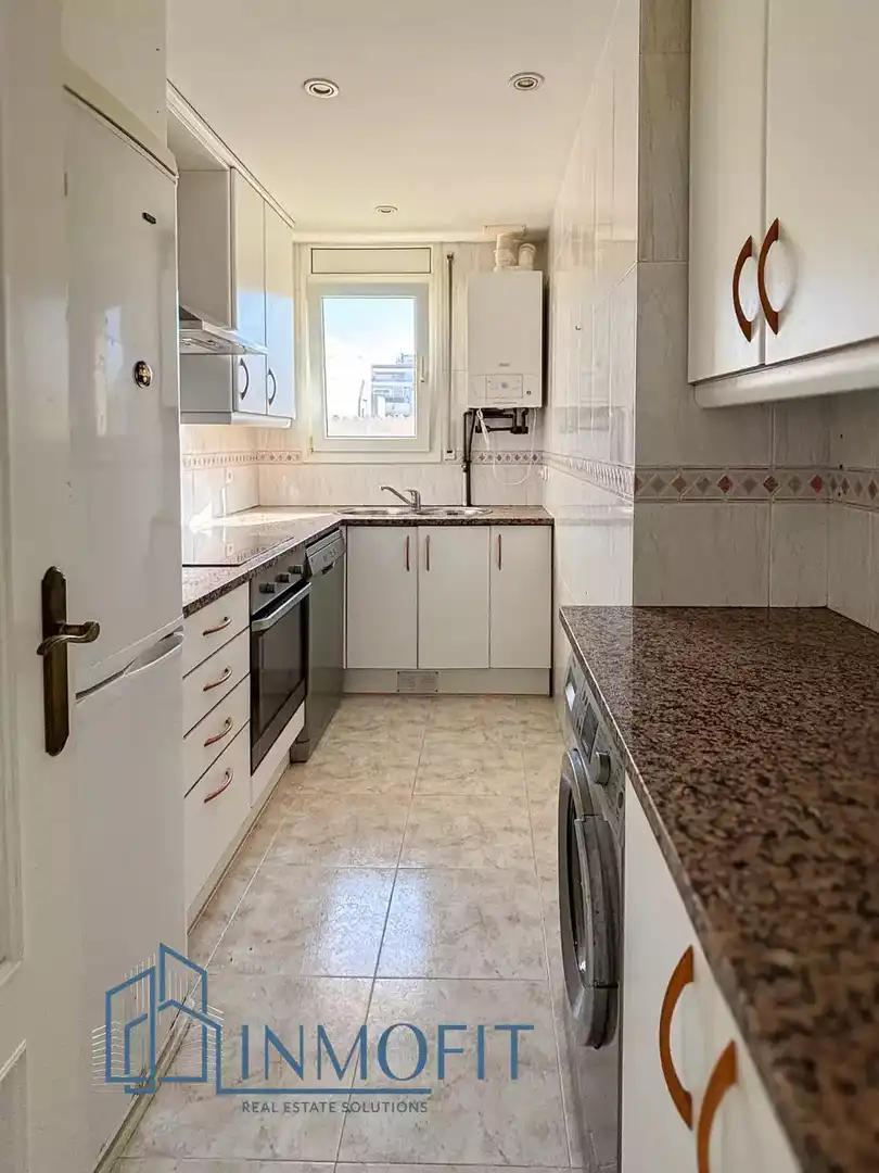 Cuina de Àtic en venda en Blanes amb Calefacció, Terrassa i Traster