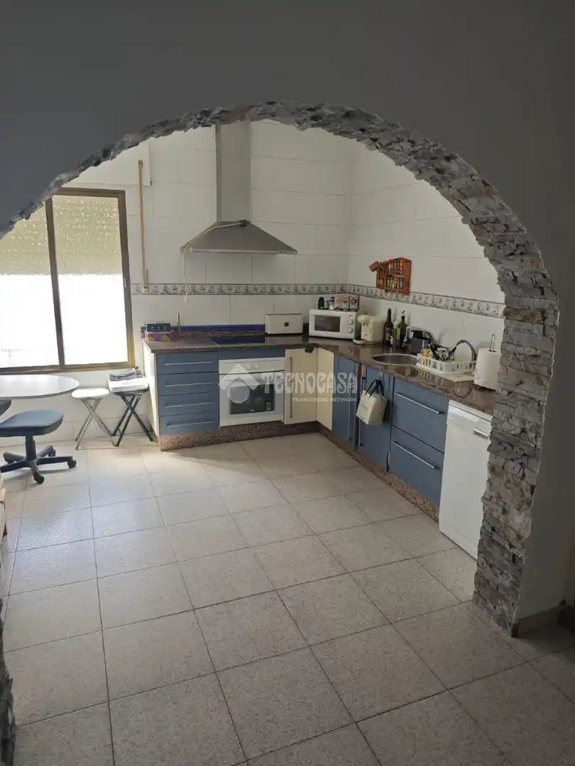 Home with terrace for sale in C. el Telar, imagen 3