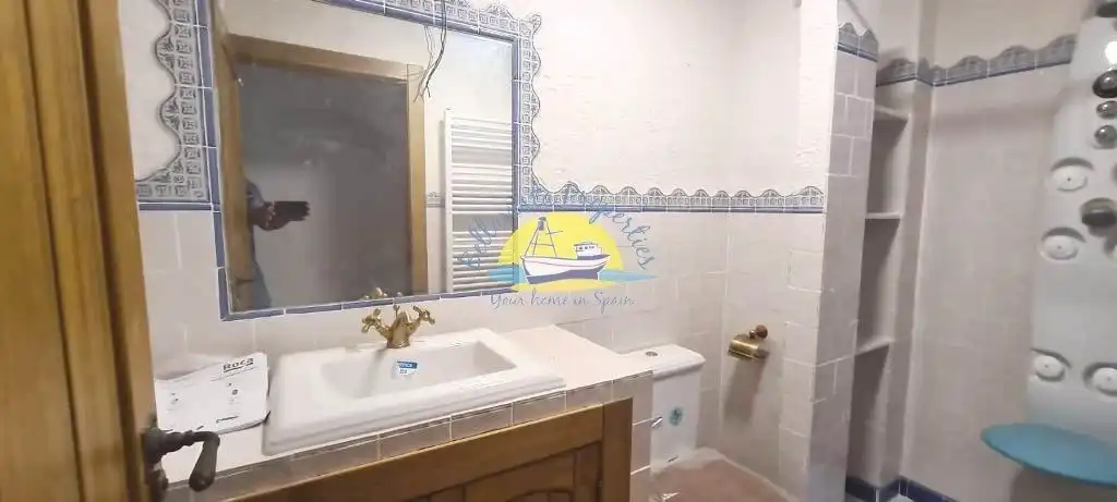 Badezimmer von Country house zum Verkauf in Cartagena mit Privatgarten, Schwimmbad und Möbliert