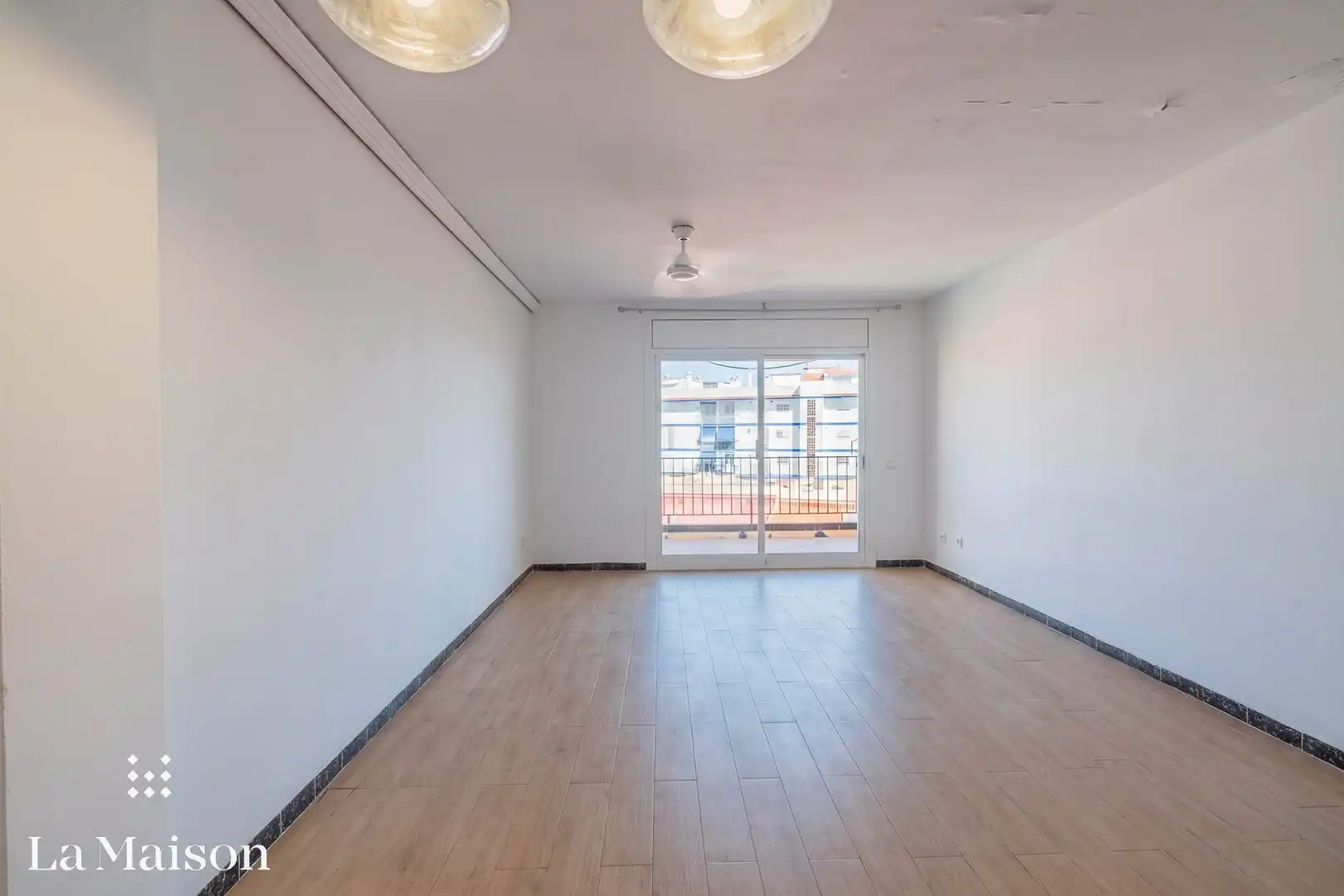 Living room of Flat for sale in Sant Andreu de Llavaneres  with Private garden, Terrace and Balcony