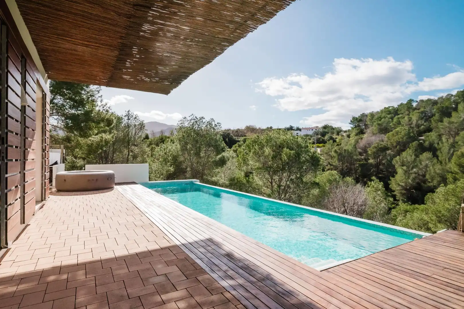 Piscina de Casa o xalet en venda en Ròtova amb Aire condicionat, Calefacció i Jardí privat