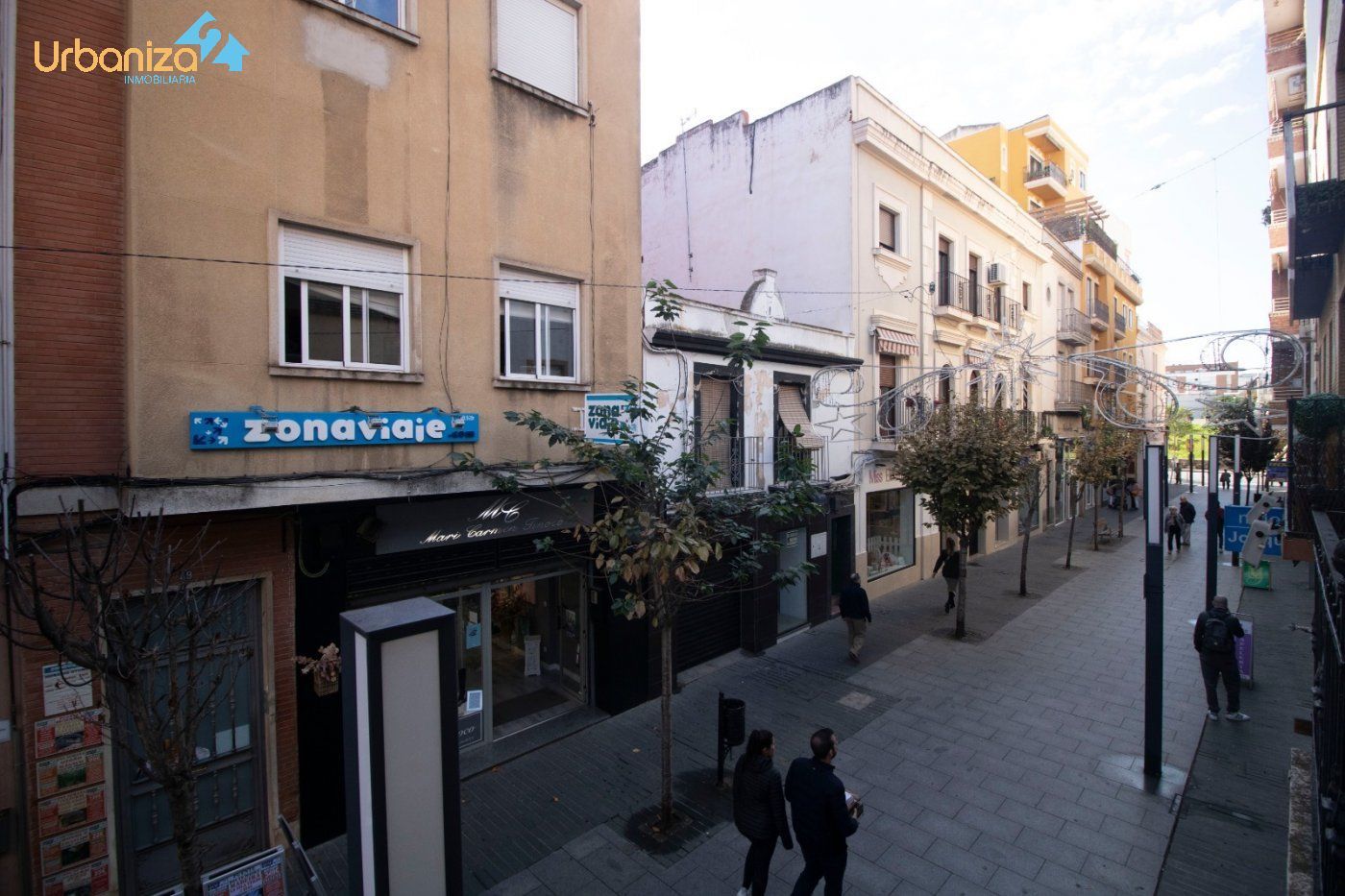 Vista exterior de Edifici en venda en Badajoz Capital