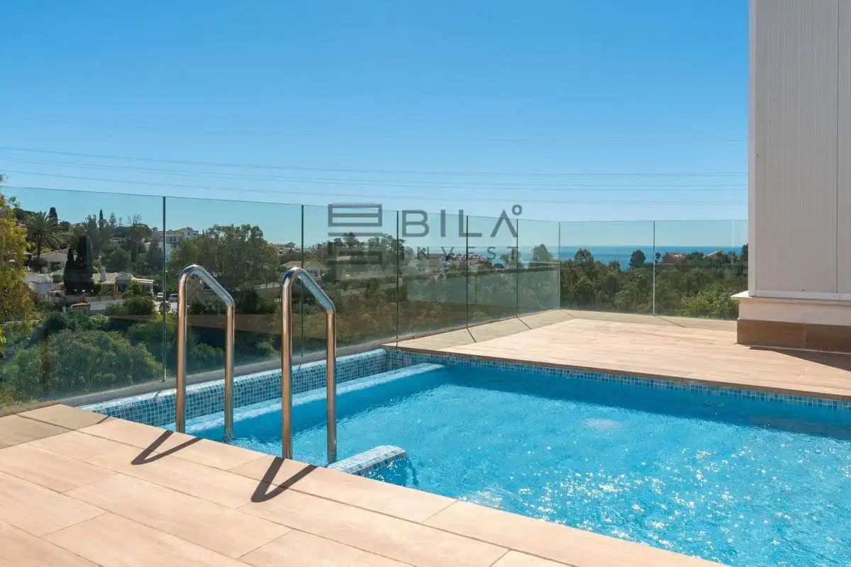 Piso con piscina en venta en Pensamiento
