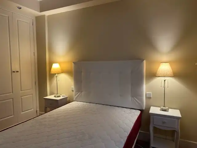 Wohnung zur Miete in Rúa da República de El Salvador, Ensanche - Sar