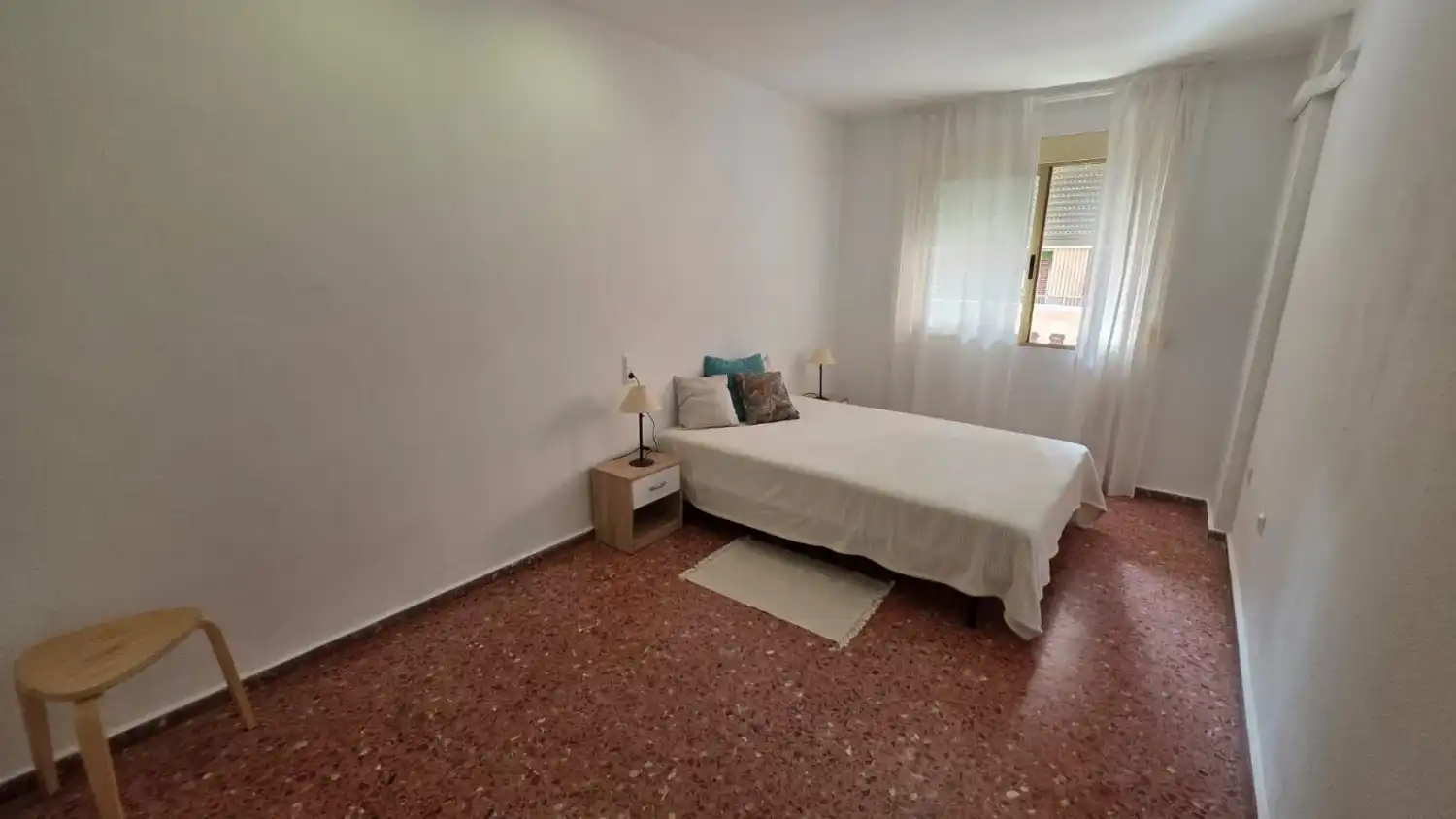 Dormitori de Estudi en venda en Gandia amb Aire condicionat, Traster i Moblat