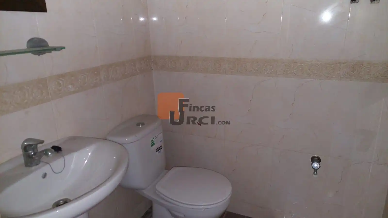 Local comercial de lloguer a Calle DOCTOR LUIS PRIETO, imagen 2