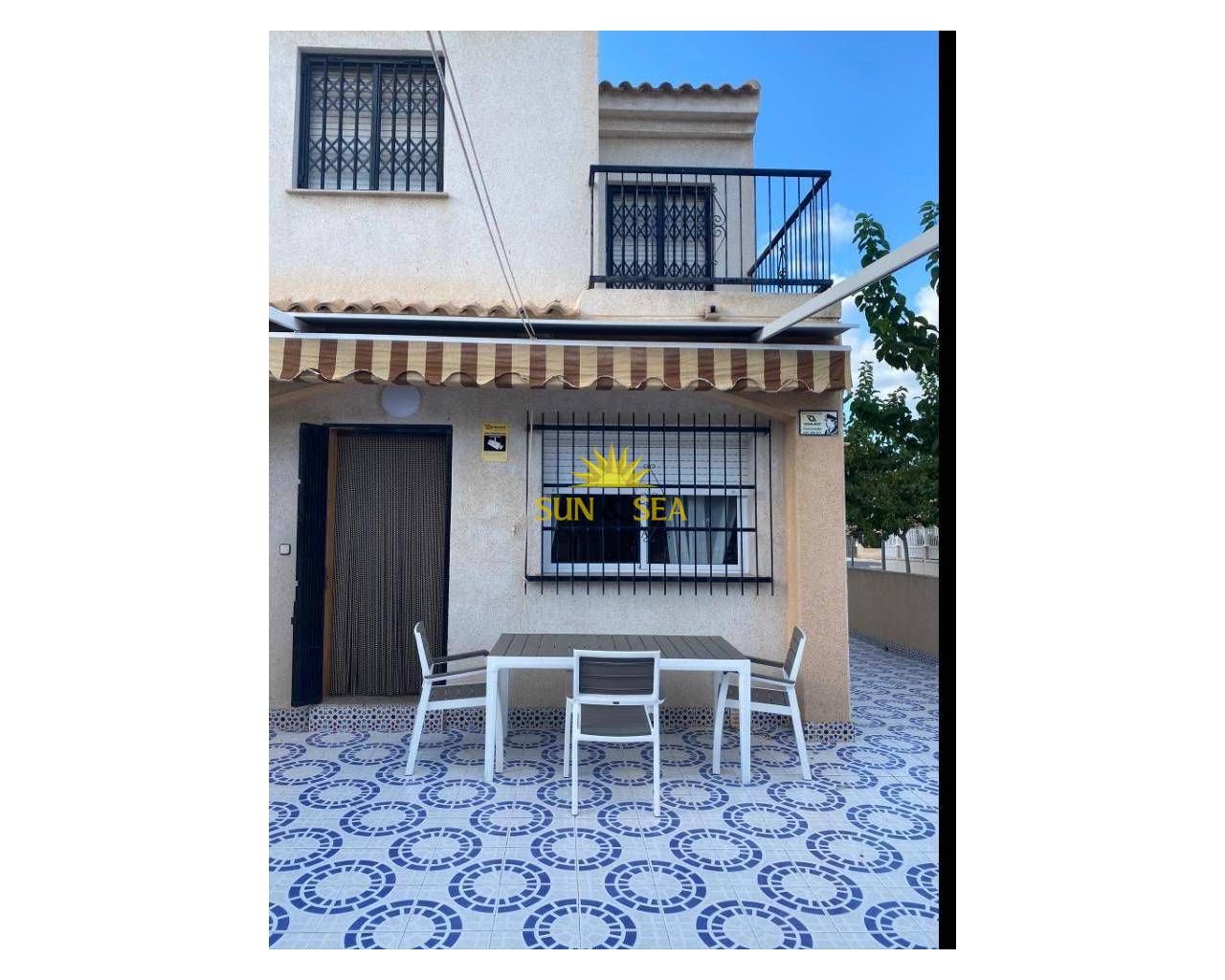 Exterior view of Single-family semi-detached to rent in Los Alcázares  with Air Conditioner, Heating and Terrace