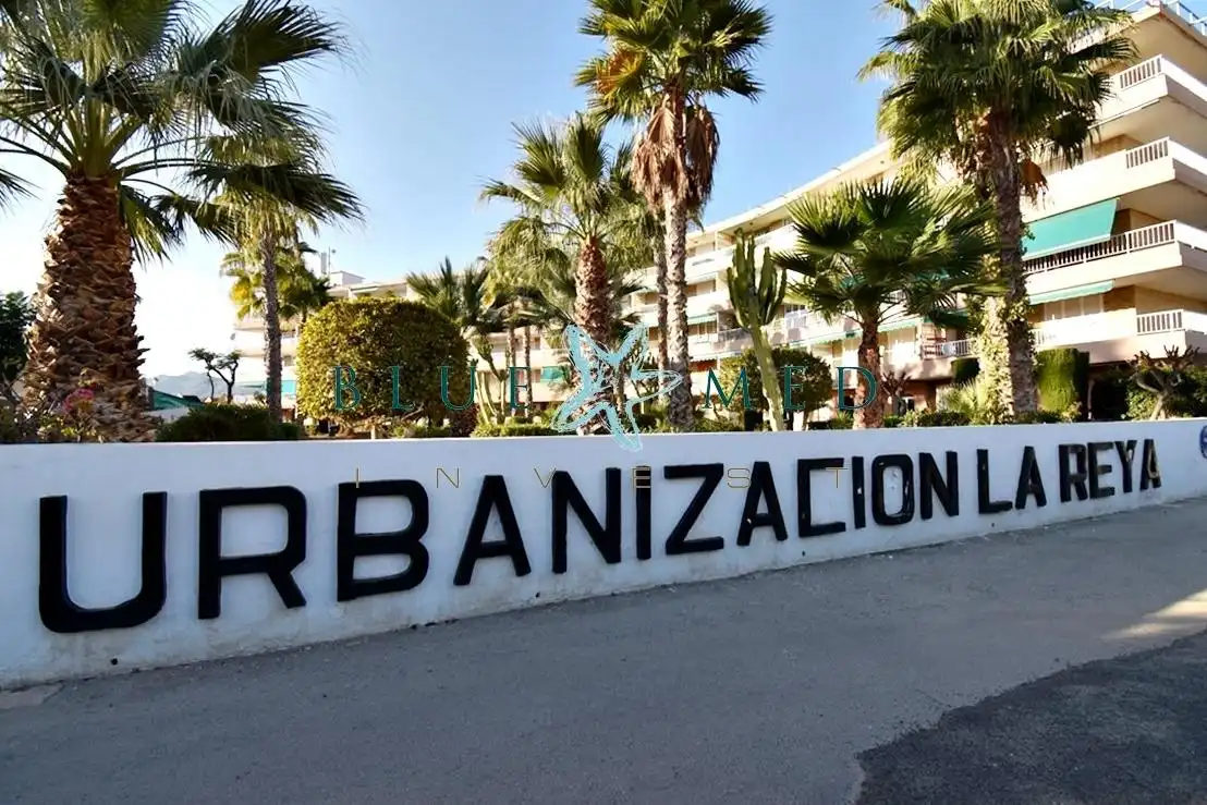 Außenansicht von Wohnungen zum Verkauf in Mazarrón mit Privatgarten, Abstellraum und Möbliert