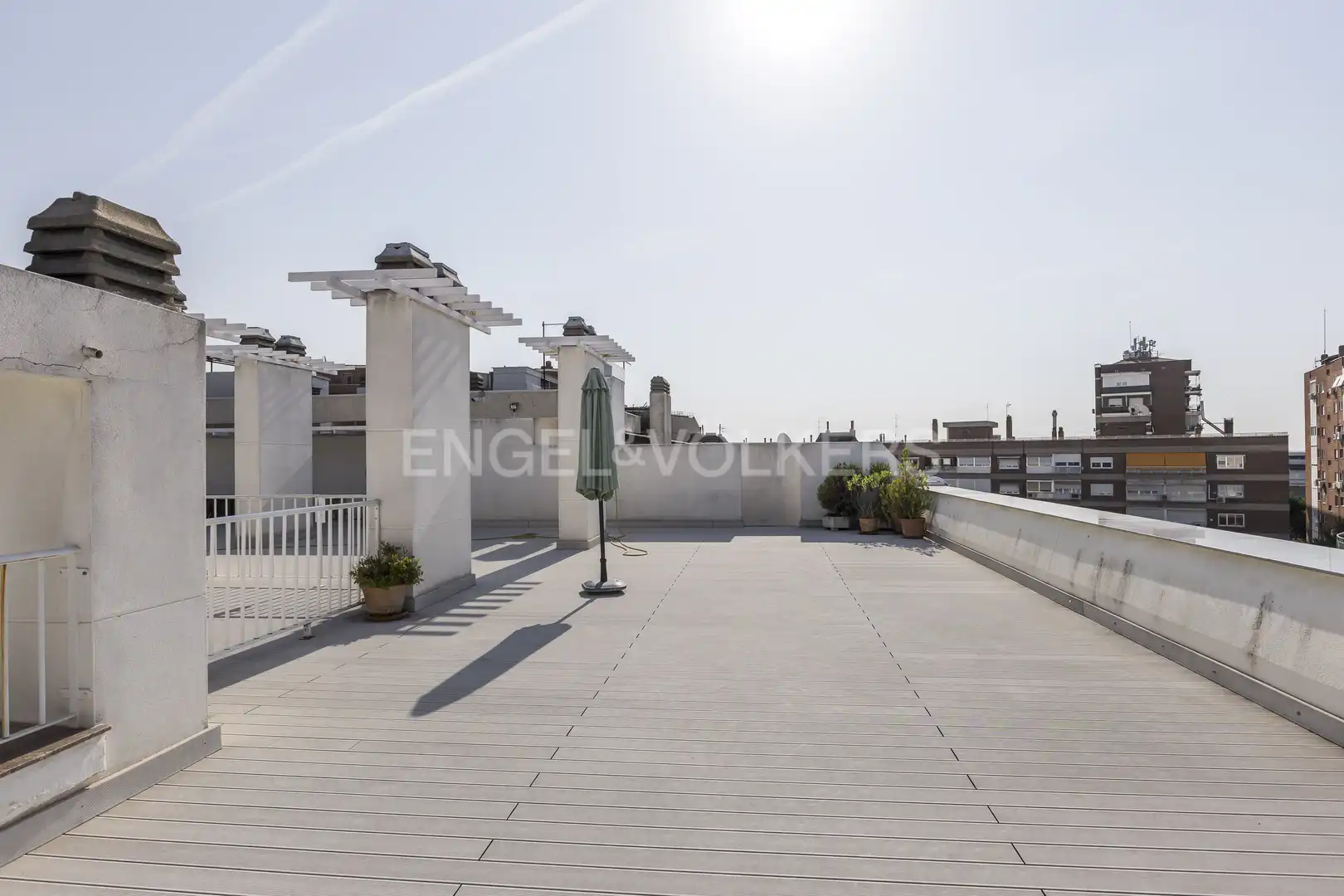Terrace of Flat for rent in Madrid  with Air Conditioner, Heating and Swimming Pool