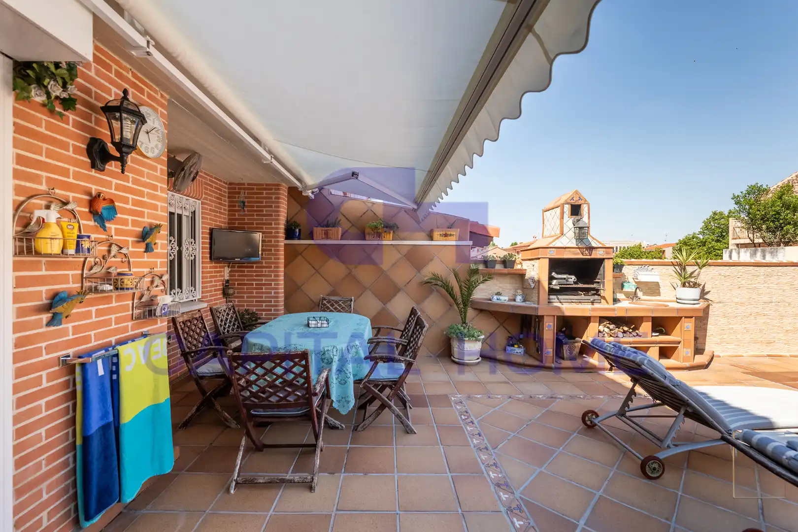 Terrassa de Casa adosada en venda en Navalcarnero amb Calefacció i Moblat