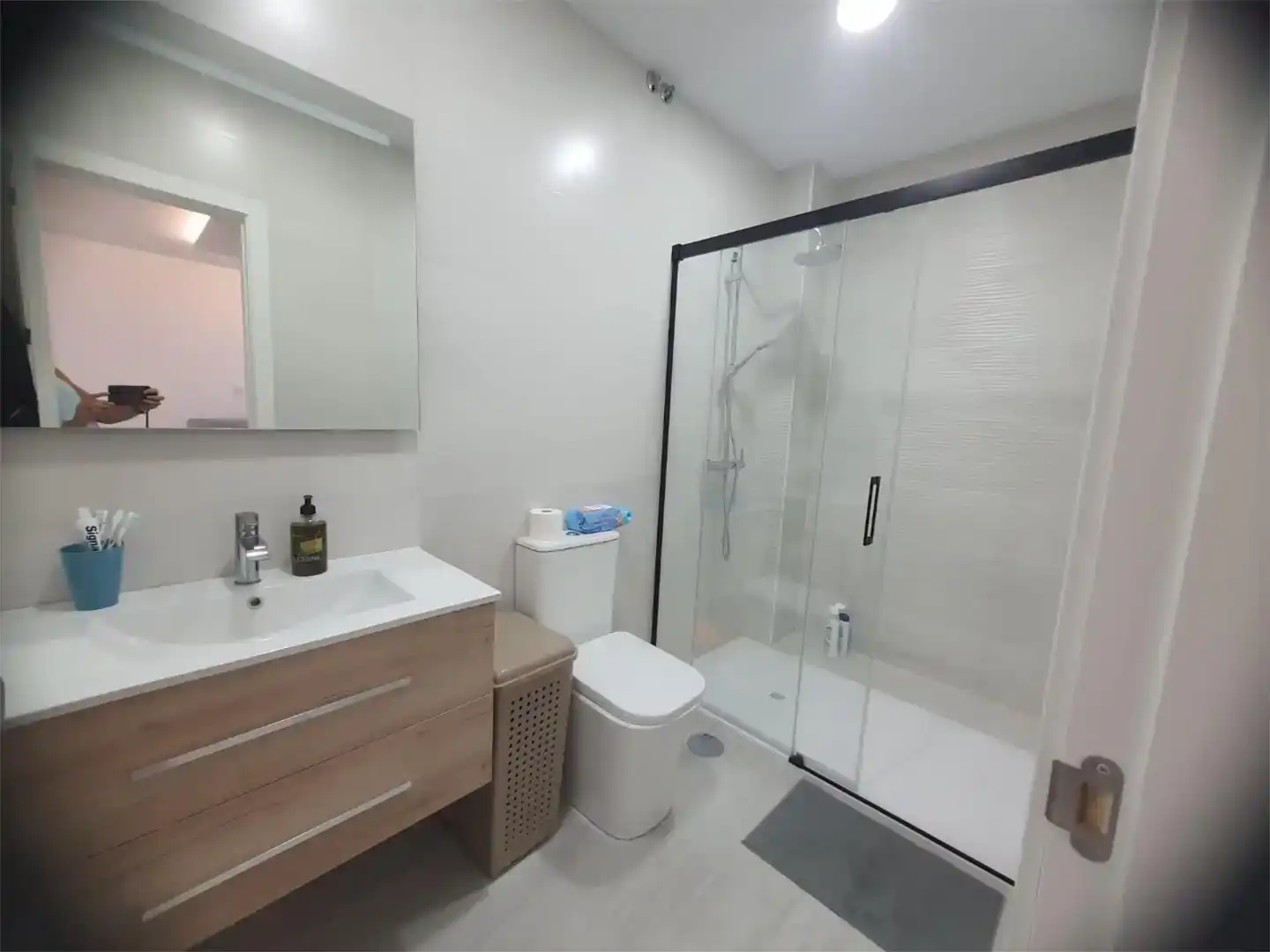 Badezimmer von Erdgeschoss zur Miete in La Antilla mit Möbliert