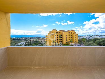 Apartament amb balcó en venda a Selwo