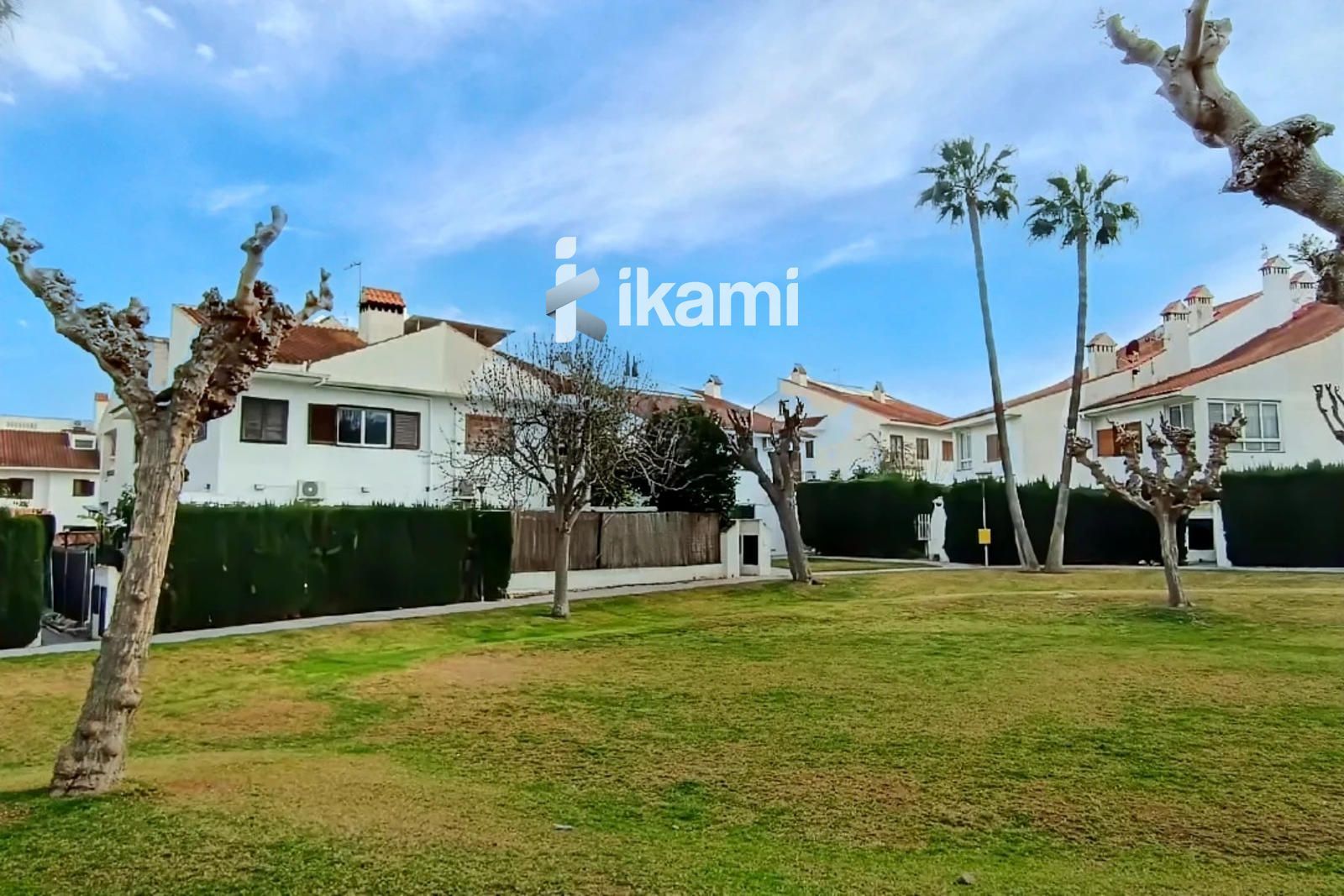 Exterior view of Single-family semi-detached for sale in L'Alfàs del Pi  with Air Conditioner, Heating and Terrace