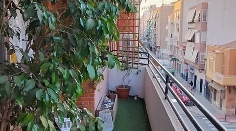 Foto 4 de Piso en venta en Carolinas Bajas, Alicante / Alacant