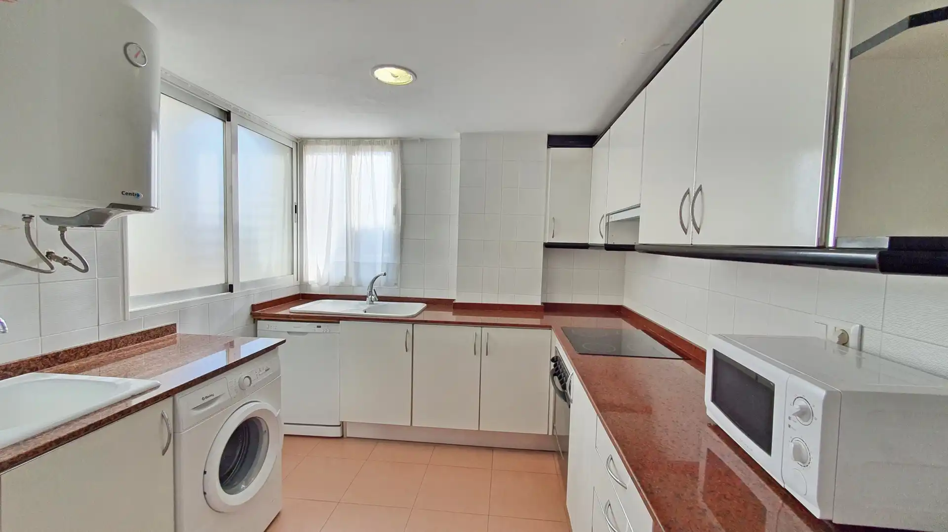 Küche von Wohnungen zur Miete in Gandia mit Terrasse, Möbliert und Ofen