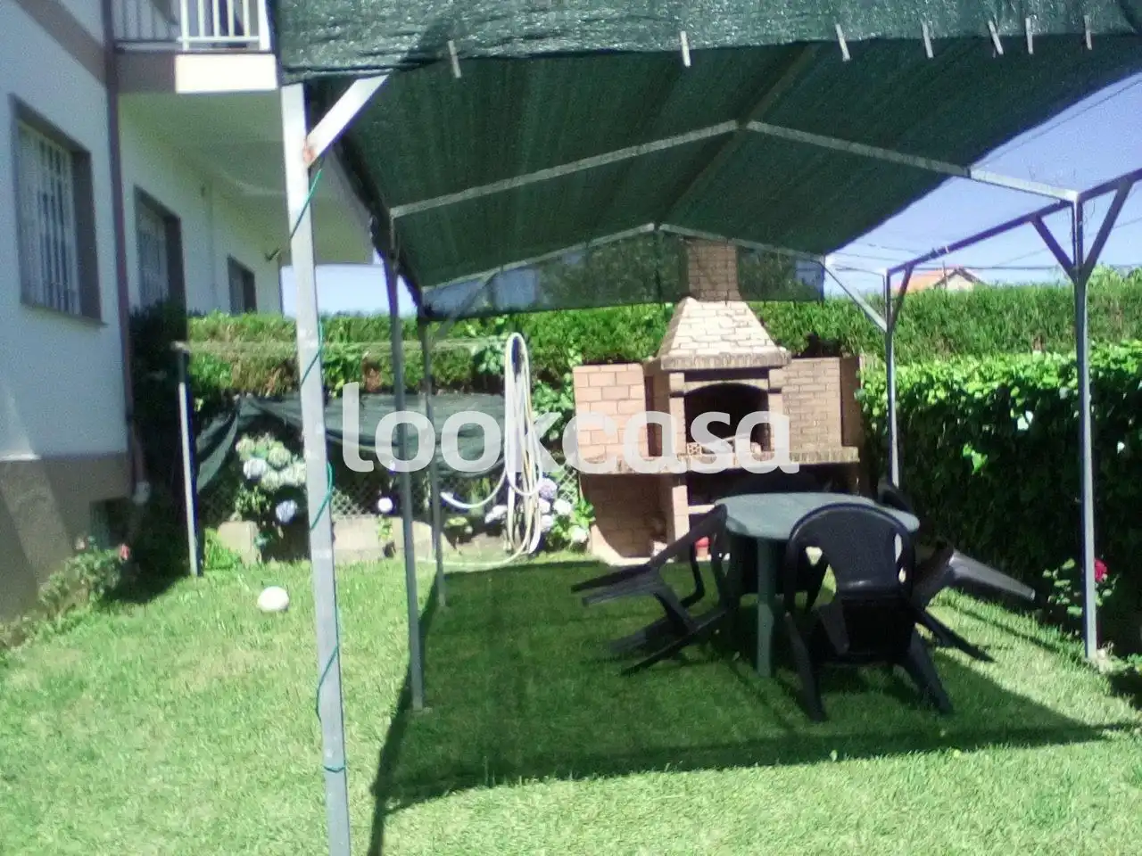 Garten von Wohnung zum Verkauf in Sanxenxo mit Privatgarten, Terrasse und Möbliert
