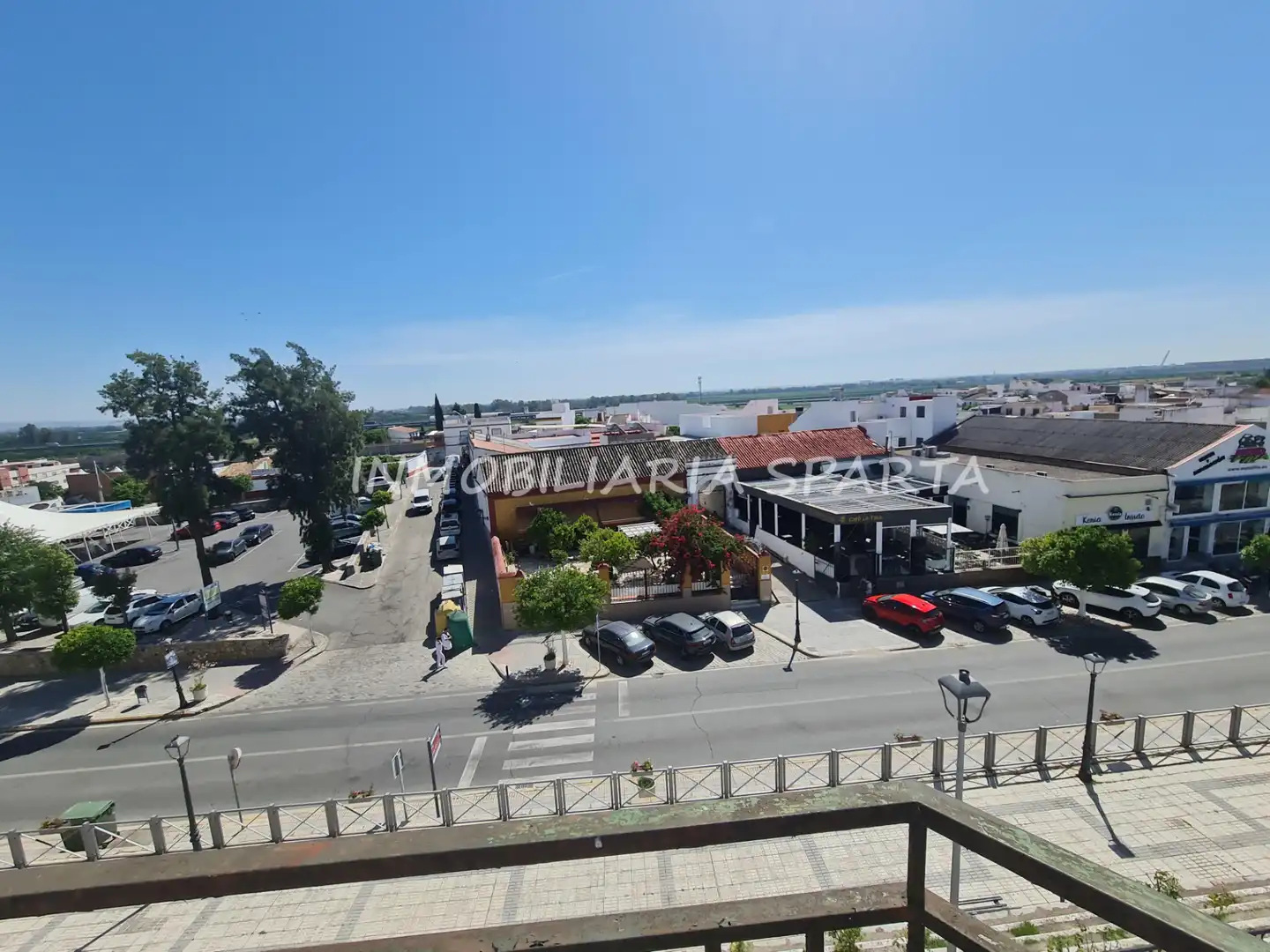 Casa adosada en venta en Santiponce con Terraza, Trastero y Balcón