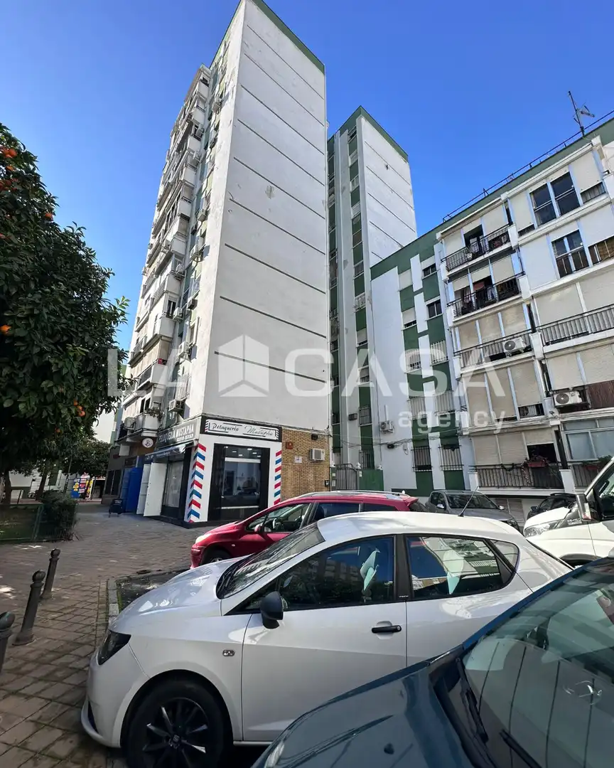 Exterior view of Flat for sale in Sevilla  with Terrace