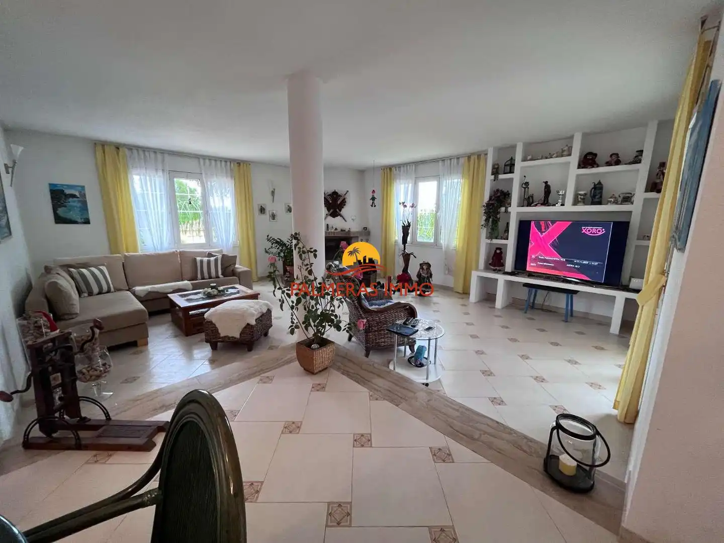 Sala d'estar de Casa o xalet en venda en L'Ametlla de Mar  amb Terrassa i Piscina