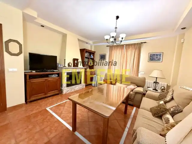 Houses for sale in La Planilla