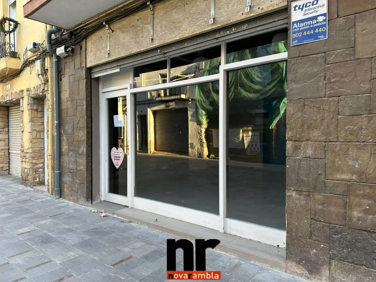 Geschaftsraum zur Miete in Calle NOU, Casc Antic