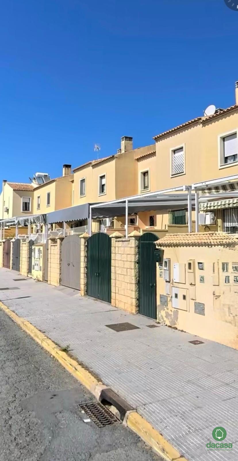Vista exterior de Casa adosada en venta en Aljaraque con Terraza y Amueblado