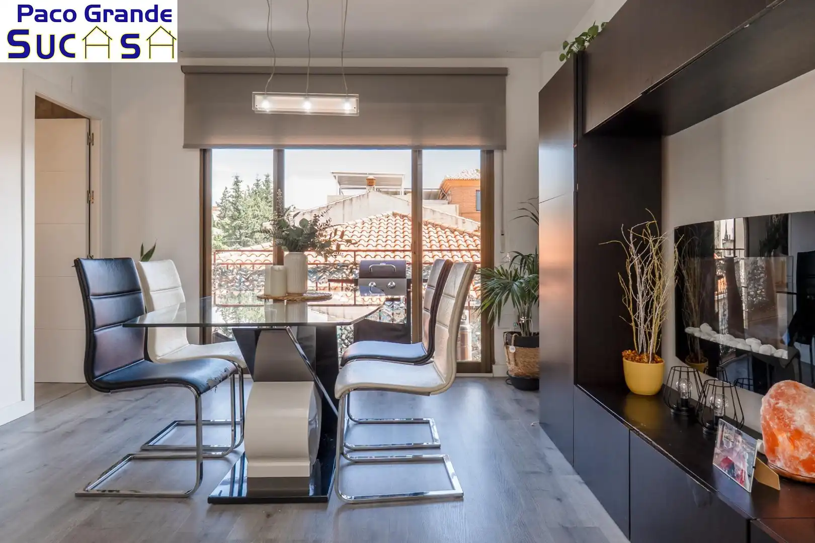 Flat with terrace for sale in Calle  Pintor Murillo 5, imagen 4
