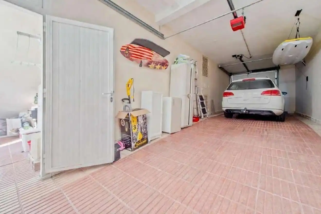 Casa adosada en venta en Alcobendas con Aire acondicionado, Calefacción y Jardín privado