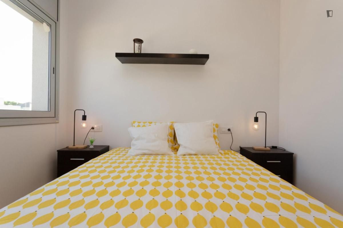 Bedroom of Apartment to rent in Esplugues de Llobregat  with Air Conditioner, Furnished and Oven