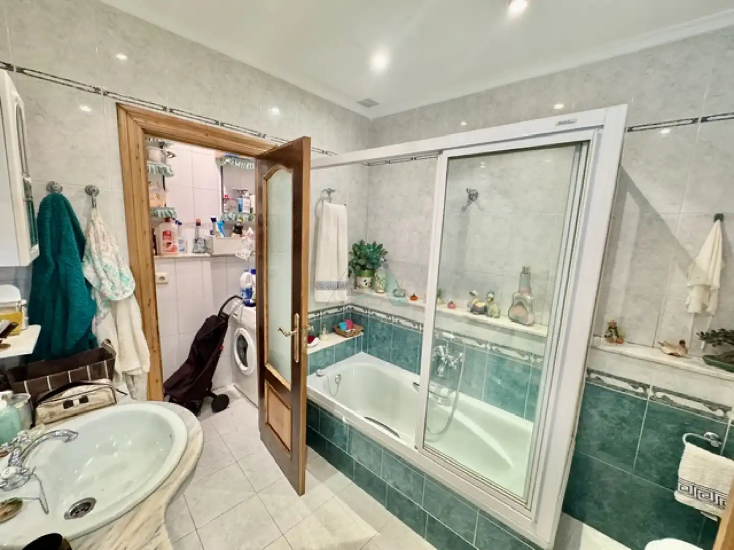 Bathroom of Flat for sale in Ribadesella  with Balcony