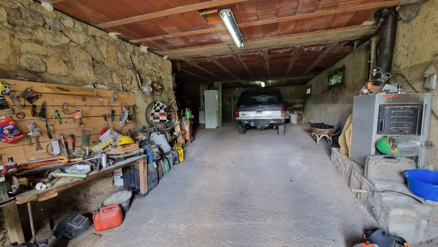 Parking de Casa o chalet en venta en Santa María de Ordás con Calefacción y Terraza