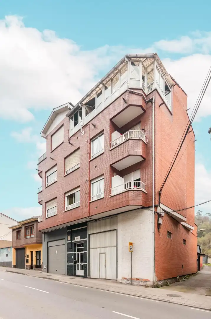 Flat for sale in Lugar LAGO,EL, 12, Zona Rural