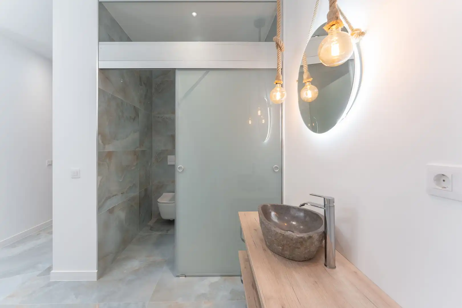Baño de Dúplex en venta en Mogán con Aire acondicionado, Calefacción y Terraza