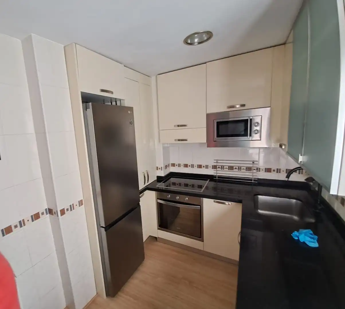 Cuina de Apartament en venda en La Zubia amb Aire condicionat, Calefacció i Terrassa